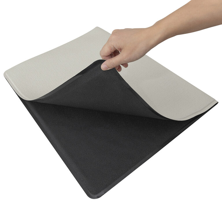 Universal single fold floor mat